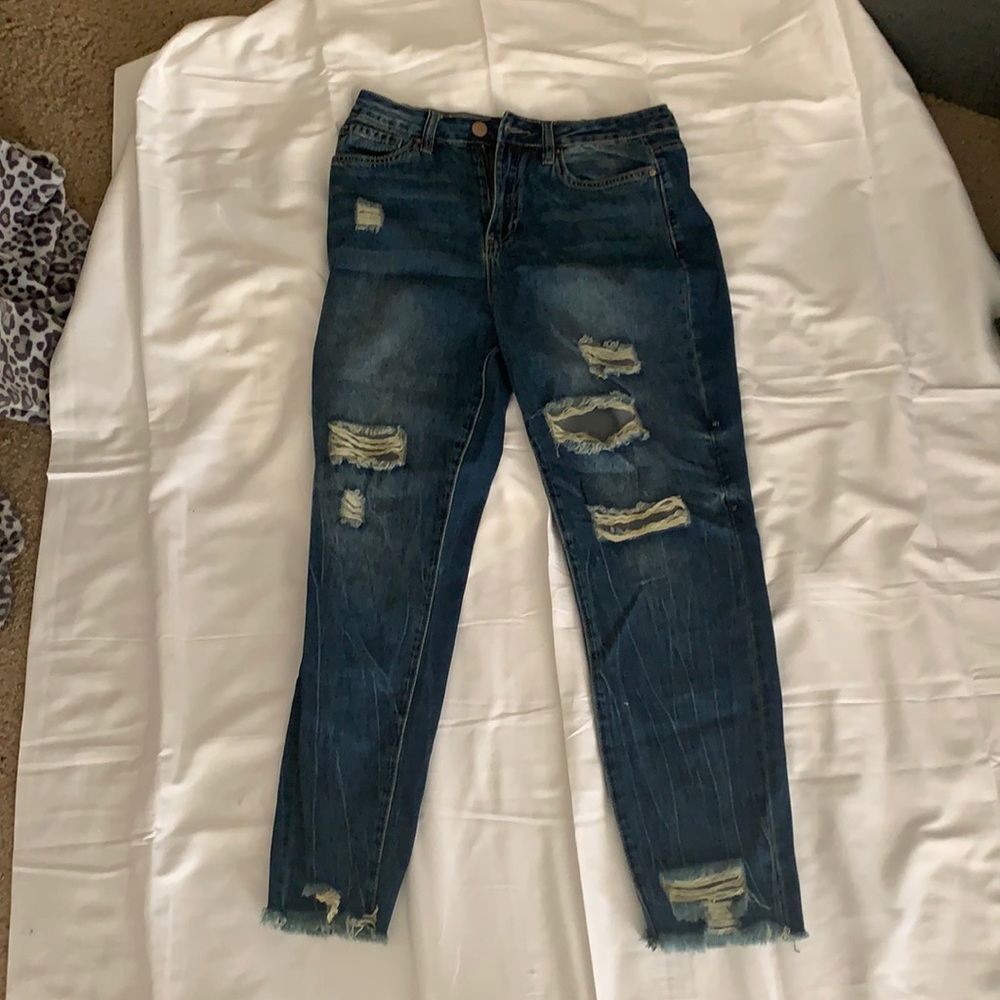 Fashion Nova gotta go distressed mom jeans